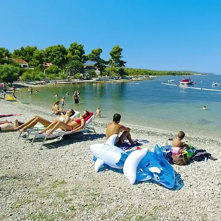 Hébergement de vacances Marina Gromela Cin08004 Dya Supetar